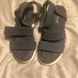 Pierre Dumas Black Elastic Gladiator Style Sandals White Platform Sole Size 7.5